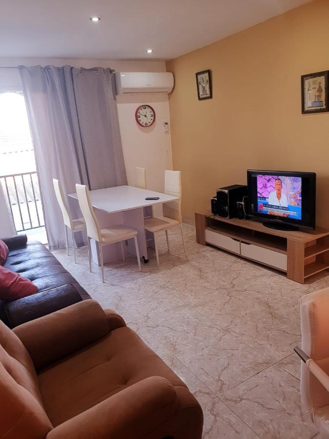 Rooms Nice And Quite Valensiya Dış mekan fotoğraf